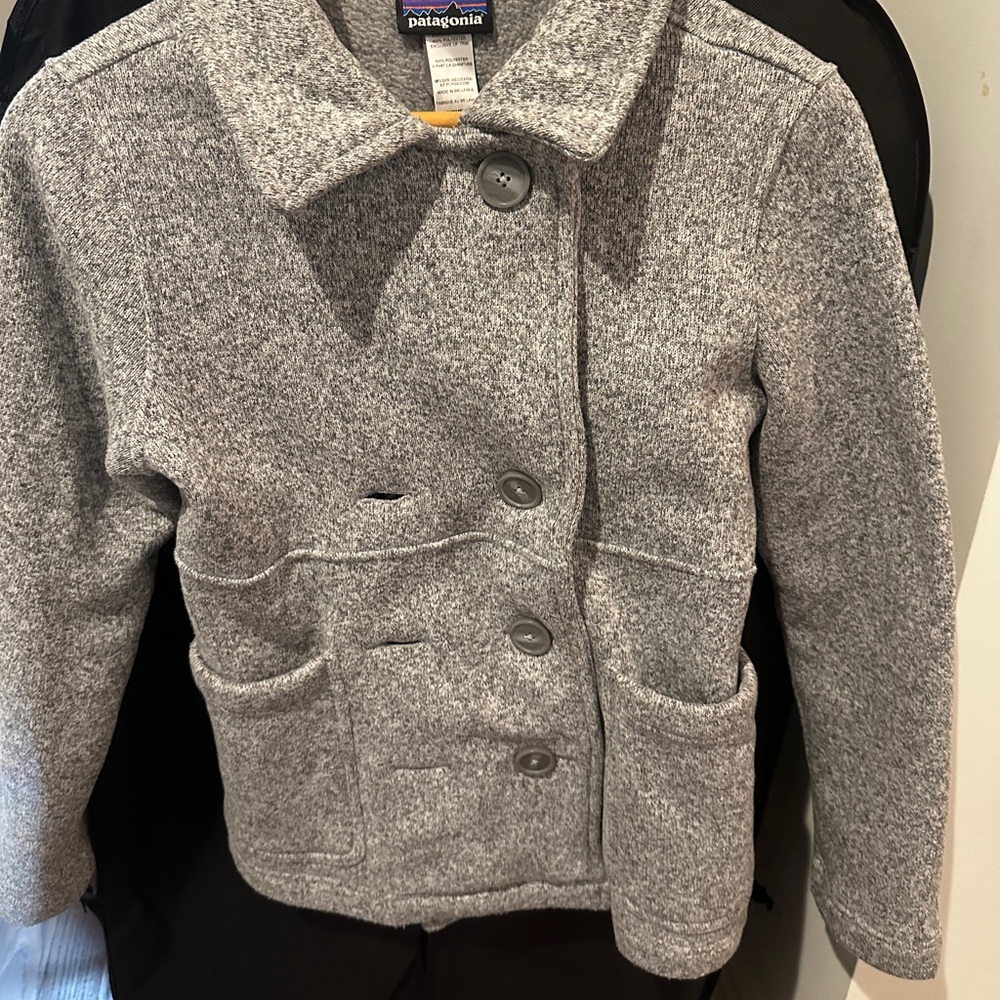Patagonia women’s small grey button down jacket
